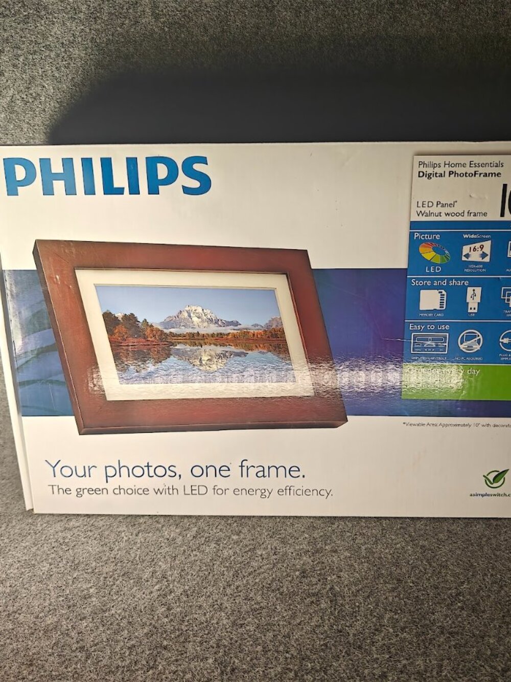 Philips SPF3403/G7 10.1" Digital LED LCD Wood Photo Frame NEW